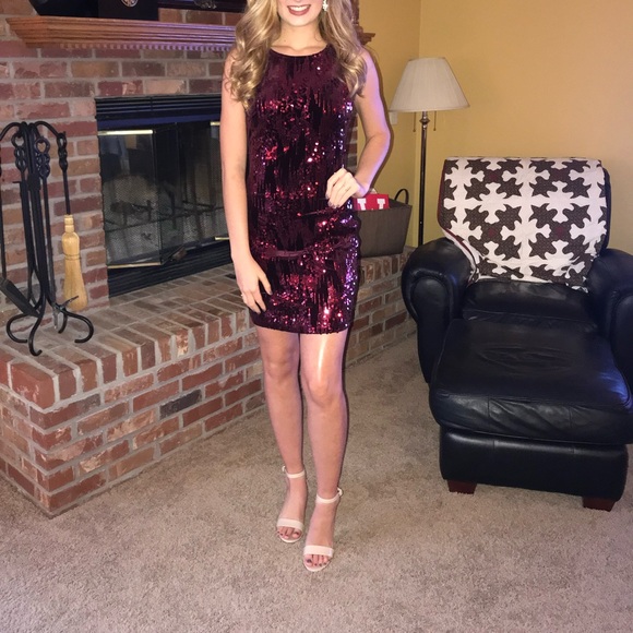 Fun sparkly dress - Picture 9 of 9